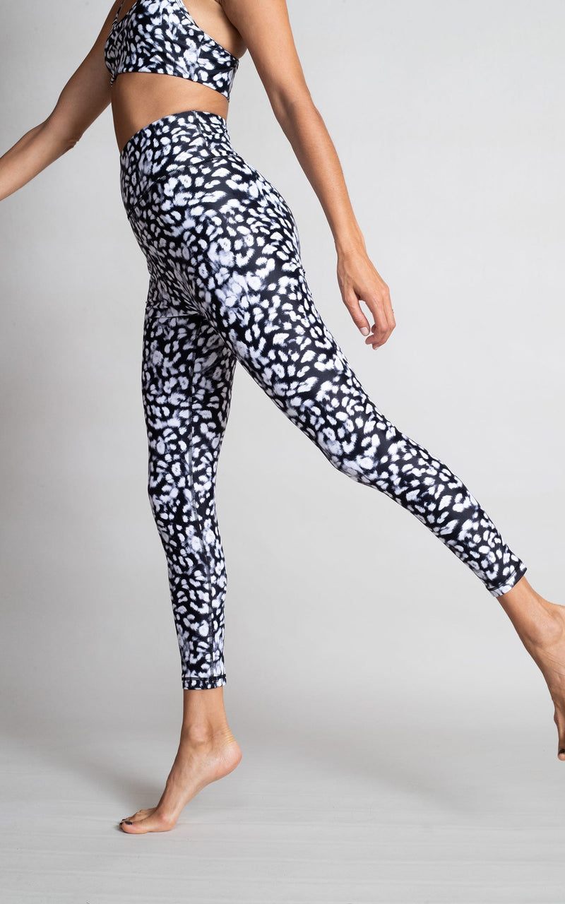 HALO Malala Yoga Leggings in Mono Leopard