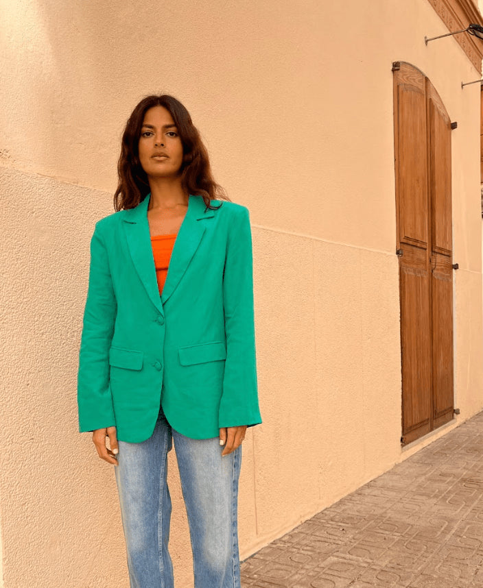 Tatiyana Linen Blazer In Vivid Green