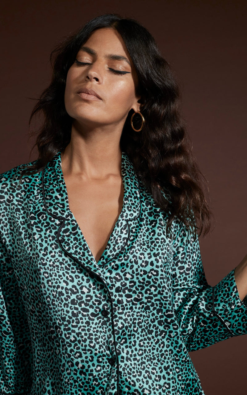 close up of Dancing Leopard model wearing Oona Shortie PJ Set in Mint Ditsy Leopard