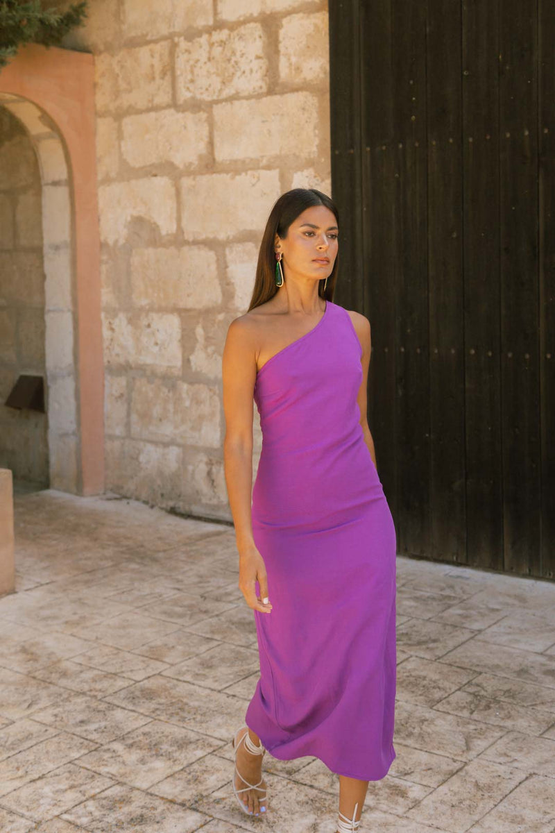 Dancing Leopard model wearing Portia Linen Midi Dress In Purple walking from left to right